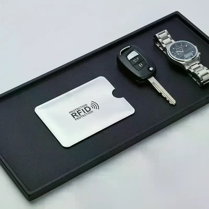 Lot de 10 protège-cartes anti-scannage RFID pour la sécurité des cartes bancaires en déplacement, en voyage et en extérieur