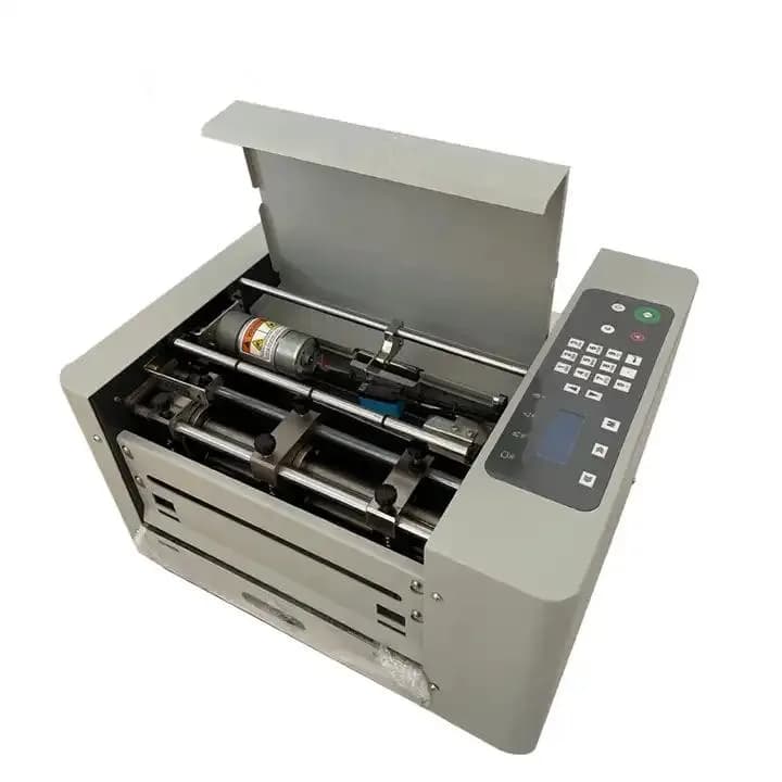 Machines de découpe de cartes d'identité électriques de 6 pouces, machines de découpe automatiques de cartes de visite numériques en PVC pour le bureau