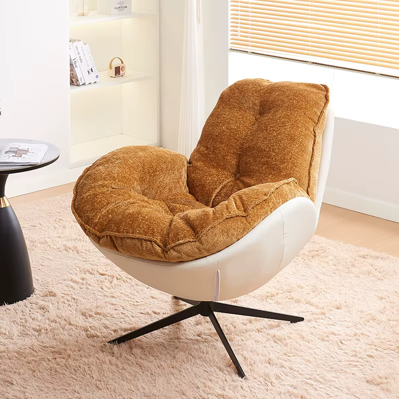 Chaises pivotantes modernes de jeu confortables avec coussins, parfaites pour le salon, le balcon, l