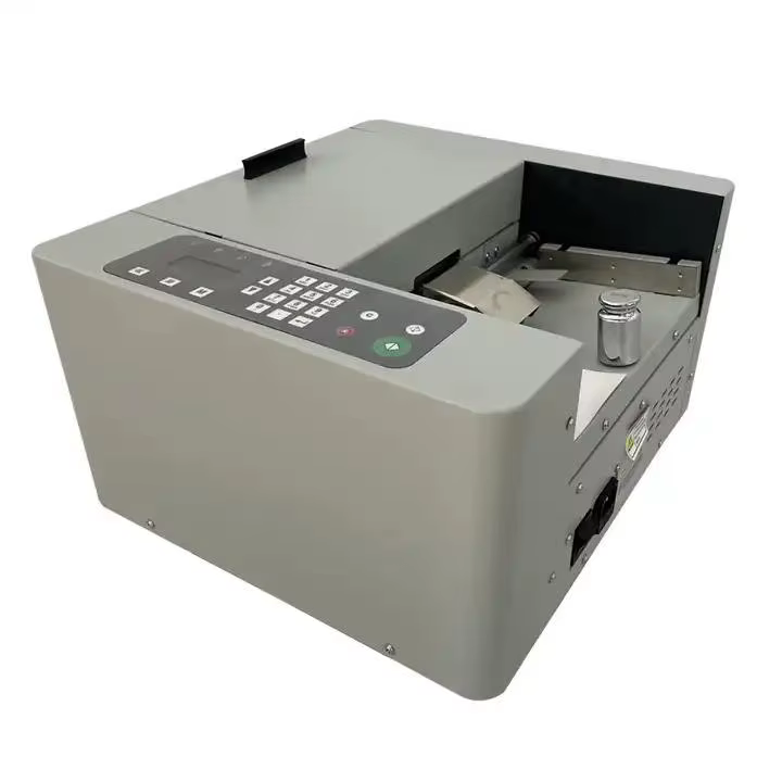 Machines de découpe de cartes d'identité électriques de 6 pouces, machines de découpe automatiques de cartes de visite numériques en PVC pour le bureau