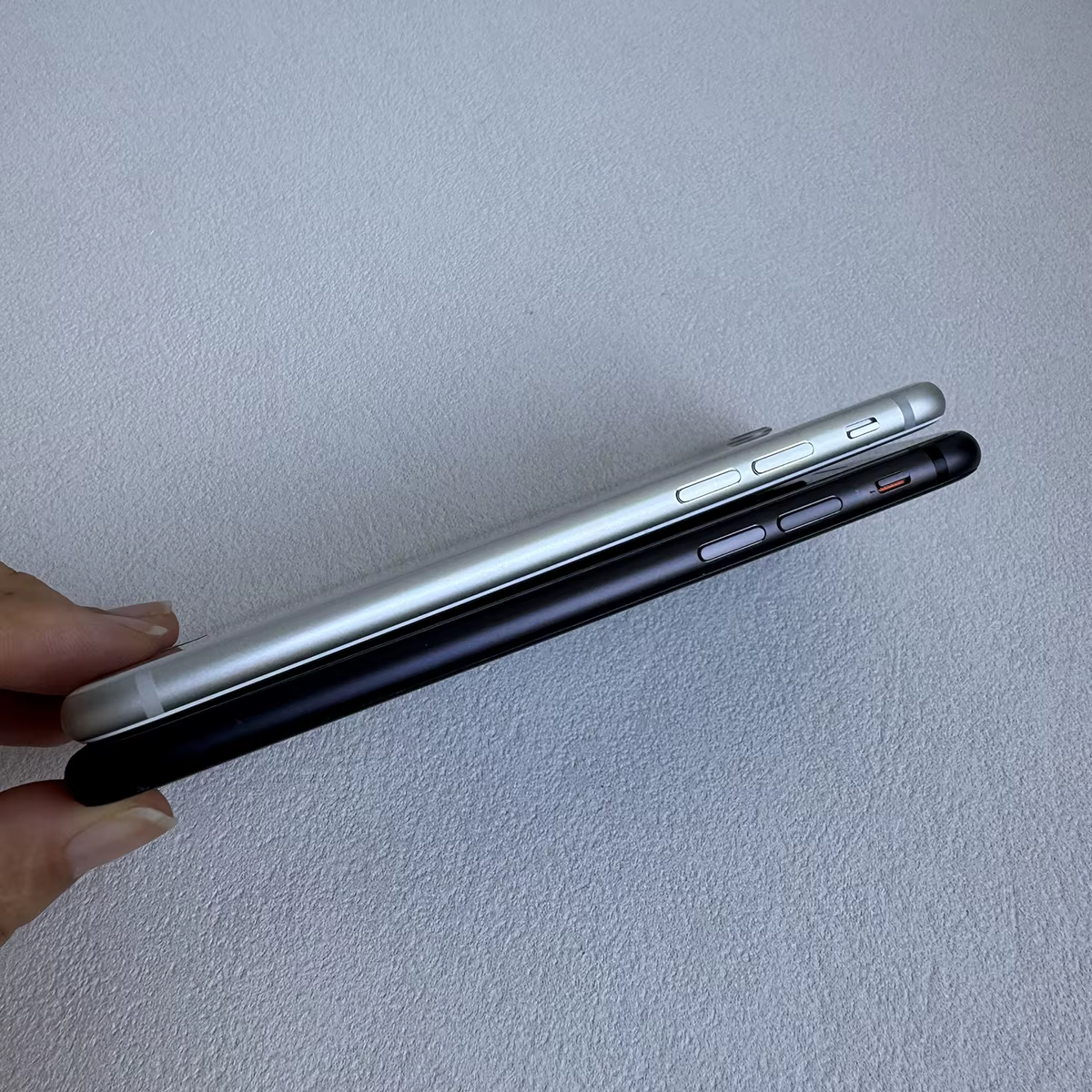 Cellphone d'origine Apple iPhone 8 IOS 4G LTE 4,7" téléphone portable débloqué par empreinte digitale