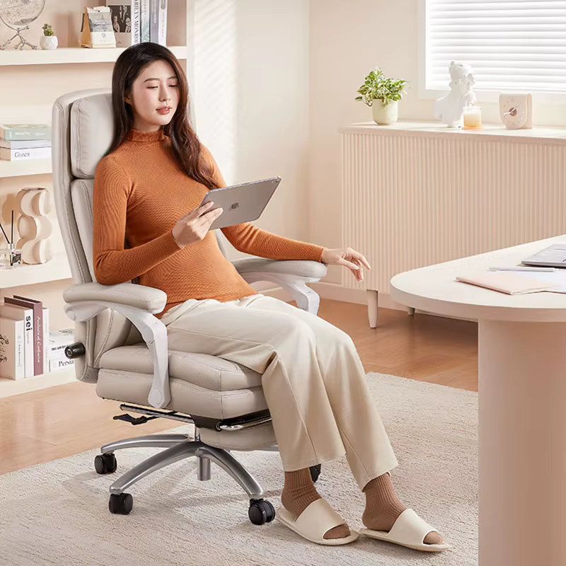 Fauteuil de bureau inclinable ergonomique à roulettes
