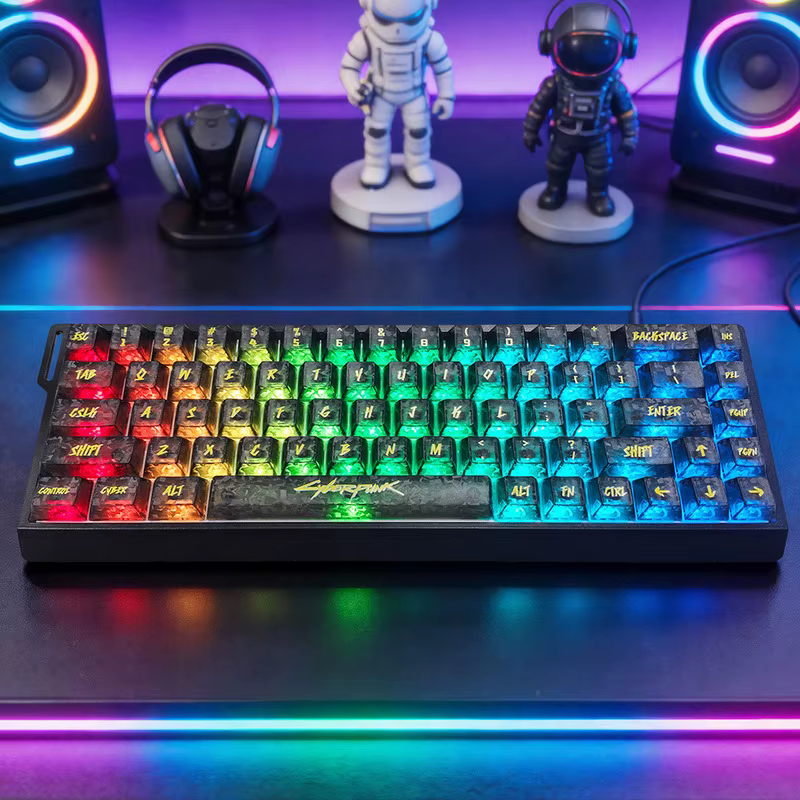 Clavier mécanique sur le thème cyberpunk