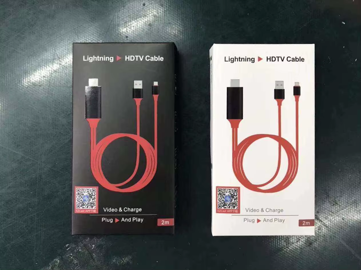 Câble de Projection HDMI pour Ordinateur Portable Connecté à la TV avec le Même Écran