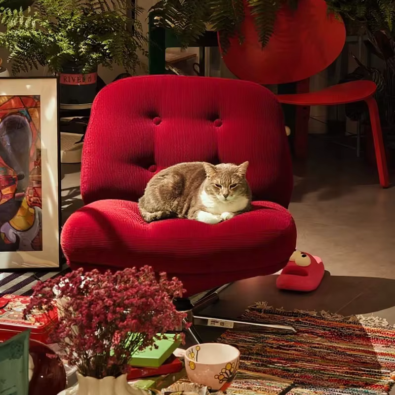 Fauteuil de salon rouge Bauhaus, pivotant et relevable, pour salon, chaises de loisirs modernes, fauteuil compact pour petits espaces