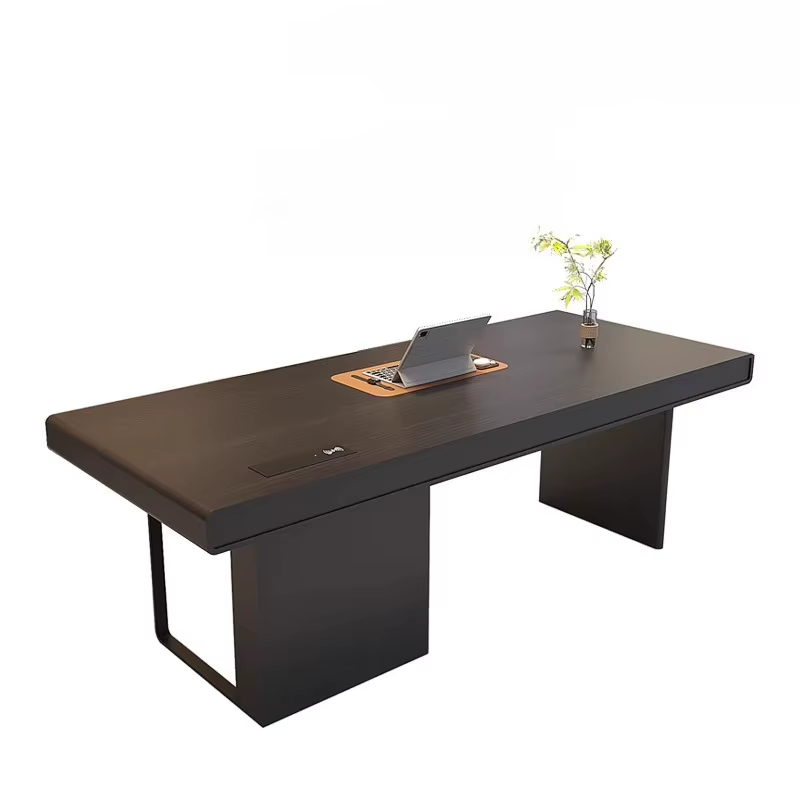 Bureau ergonomique spacieux