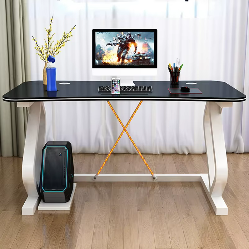 Bureau moderne simple pour ordinateur gamer