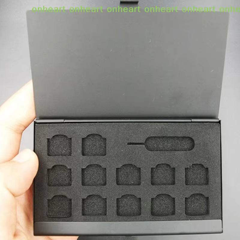 Boîtier de rangement portable en aluminium pour cartes SIM et cartes mémoire Nano, avec 12 emplacements pour cartes SIM et 1 emplacement pour carte PIN