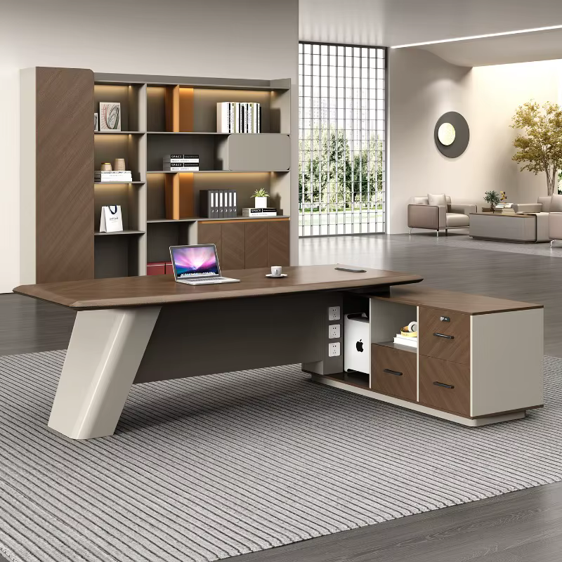 Bureau d'ordinateur créatif en bois