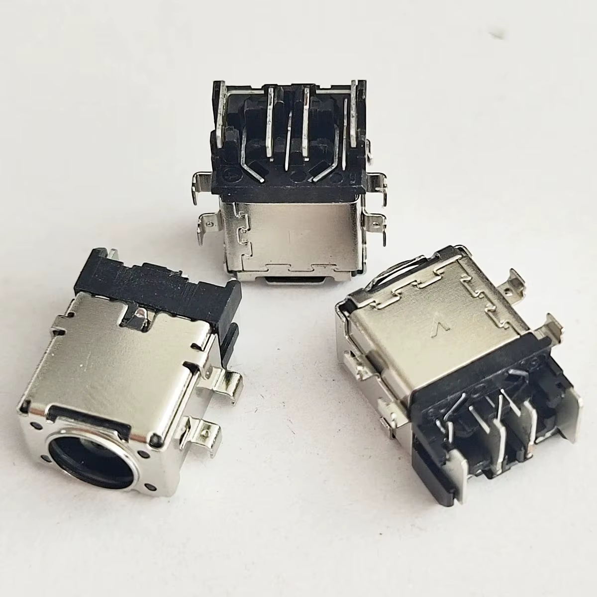 Connecteur de prise d'alimentation cc