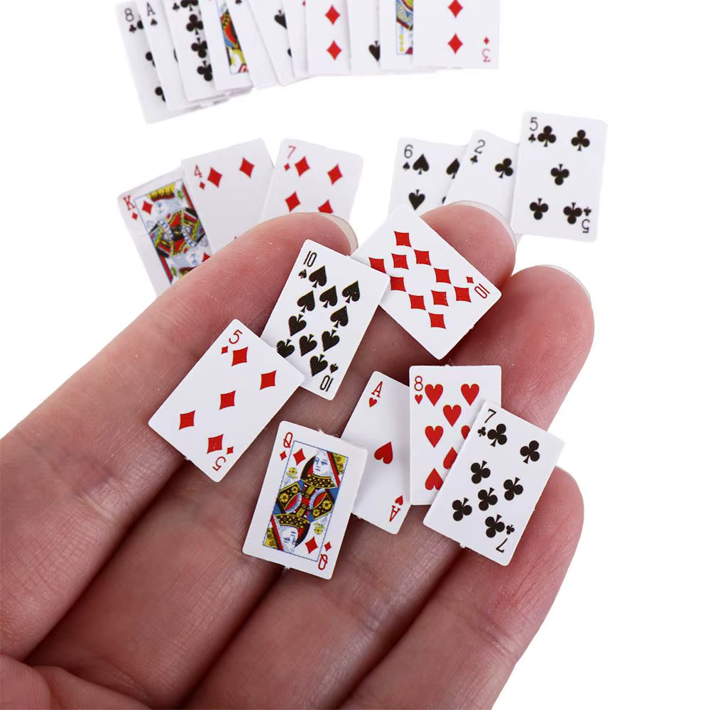 Mini cartes à jouer miniatures pour poupées mignonnes, jeu de poker, accessoire de décoration pour la maison, haute qualité