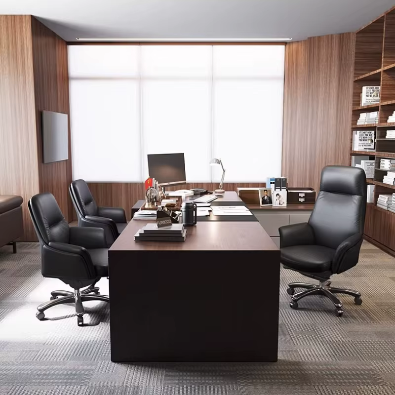 Fauteuil de bureau confortable avec roulettes