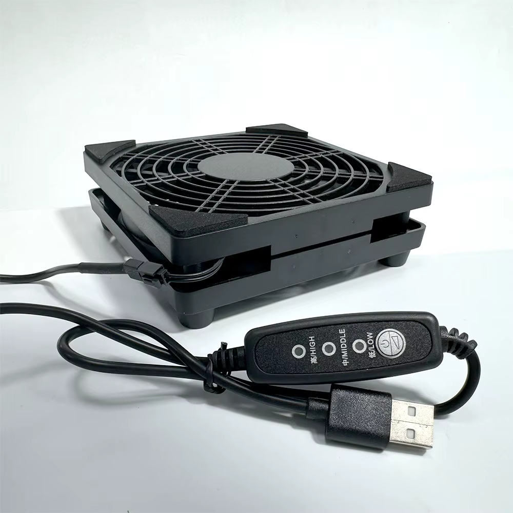 1 USB prend en charge une réglage à 3 vitesses. Le ventilateur d'ordinateur est silencieux.